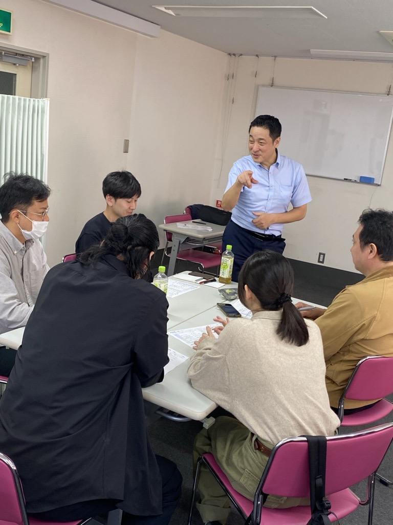 理念を語り合う勉強会の様子